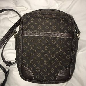 Louis Vuitton Crossbody Bag